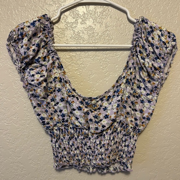 SHEIN cropped floral top L - Picture 2 of 2